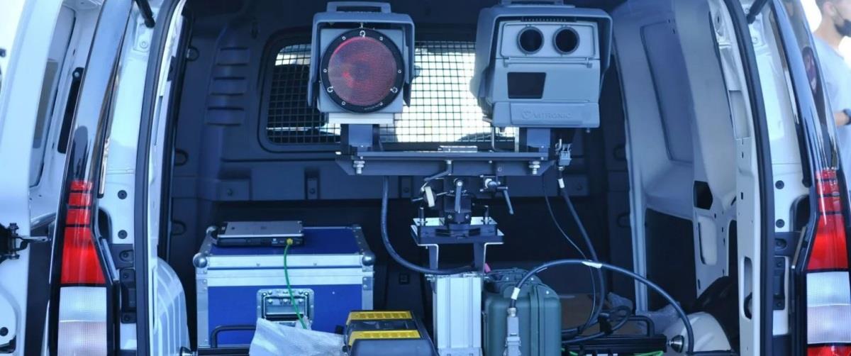 5407543250857612 kameres-kinites