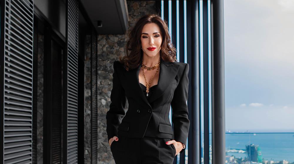 5408270532809477 Christina Michael