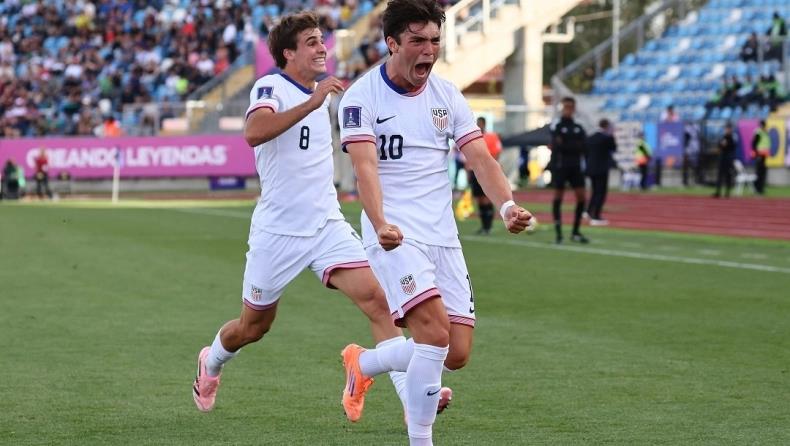 Ο Νίκο Τσακίρης υπέγραψε νέο συμβόλαιο με τη Σαν Χοσέ μέχρι το 2029