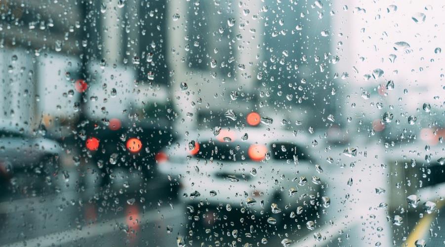 5410634408433156 glass window 1845534 12802e16d0bafill 1375x729