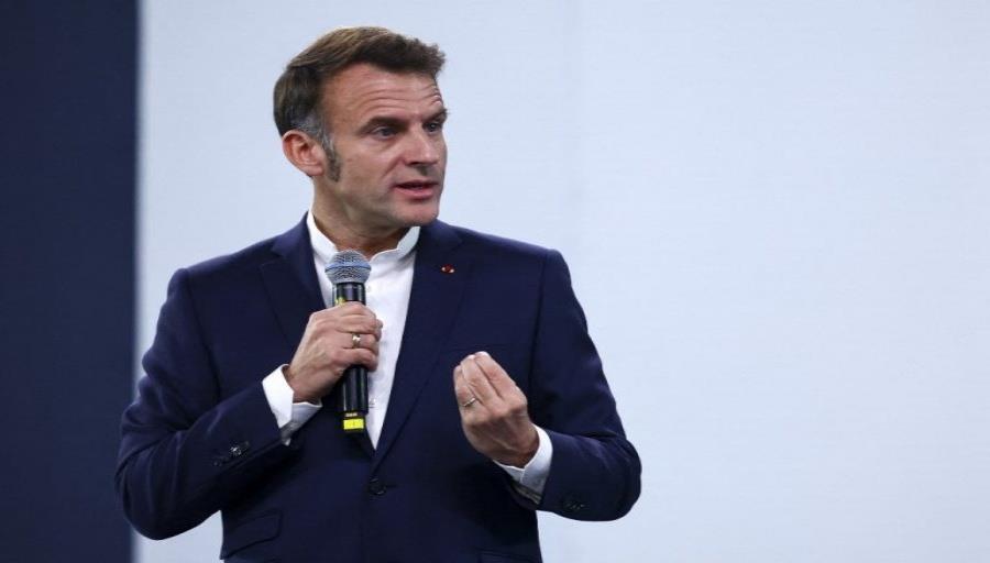 5411716750326905 macron-768x512