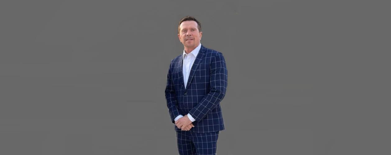 5414232127417354 BOBBY J BROWN 1