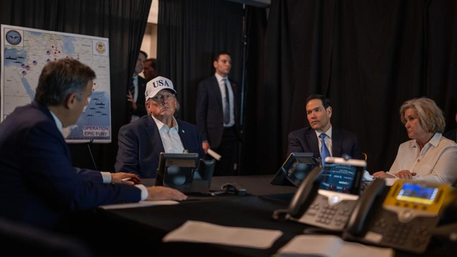 5415536977035060 xrwma-trump-leukos-oikos