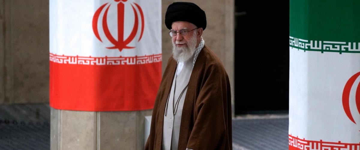 5415888804520163 khamenei-mak