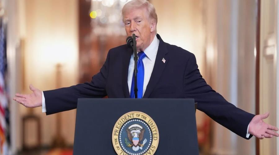 5418439726141818 donald-trump-milaei-me-anoikta-heria-2026-02-23