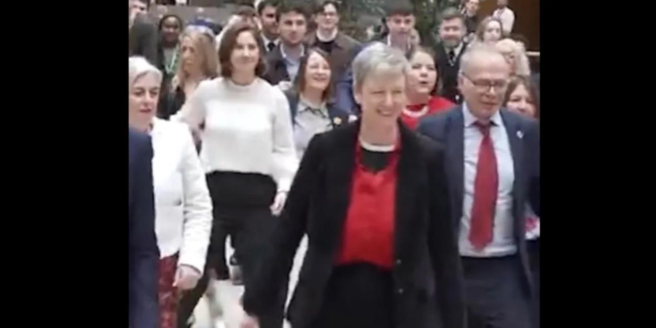 5419010791145699 image