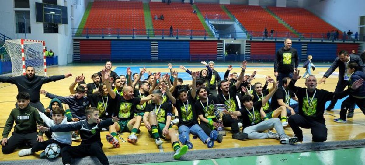 5420157530344158 cats