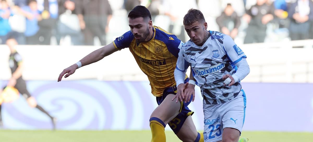 5422742873477532 cats