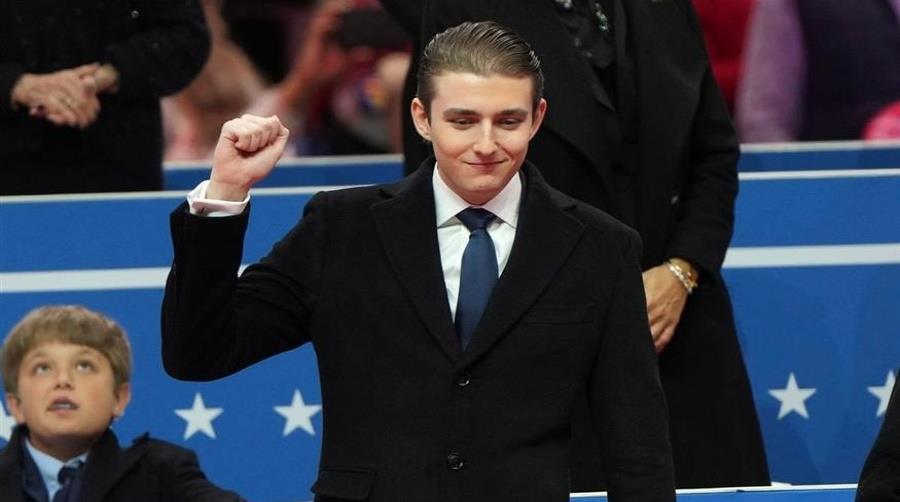 5422964471007115 barron trump