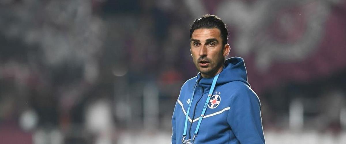 Παρελθόν από τη Στεάουα Βουκουρεστίου ο Χαραλάμπους
