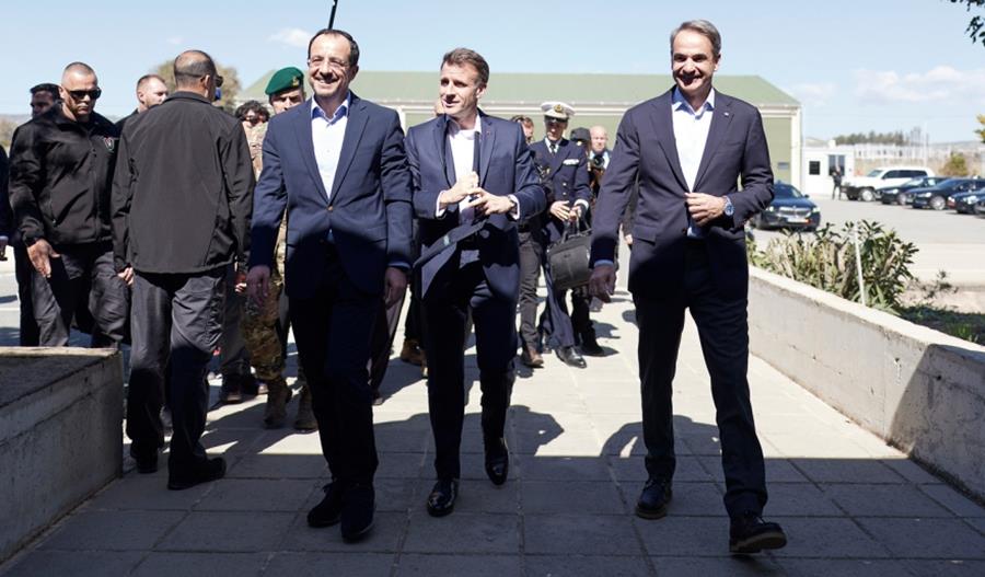 5422989869037008 cats