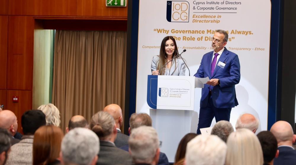 5423068656436682 cache 1300x500 Analog medium 126817 149708 26 03 09 160449