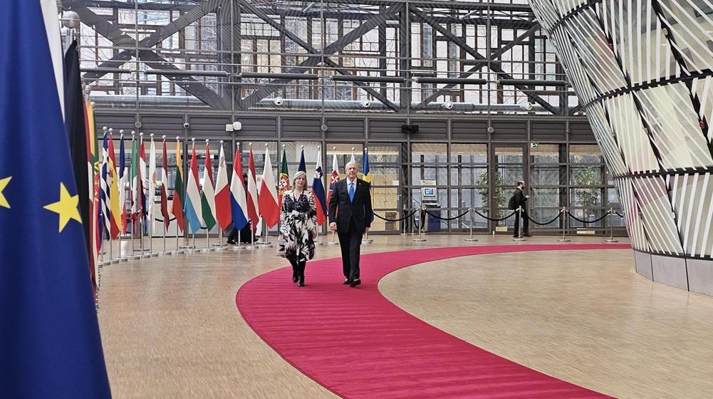 5423703128179639 ΚΕΡΑΥΝΙΣ