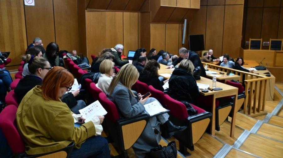 5425326365961983 diki-xrysi-aygi-xroma