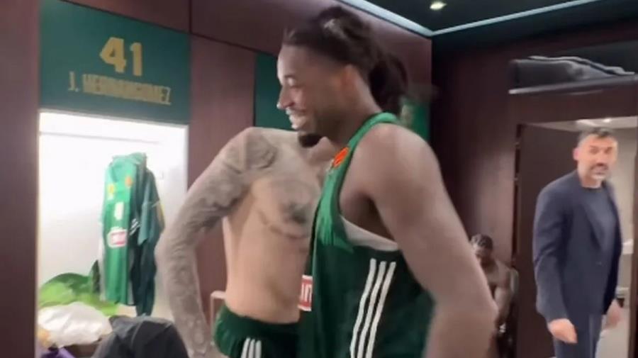 BINTEO: Αποθέωση για Λεσόρ και Οσμαν στα αποδυτήρια μετά τη νίκη επί της Ζάλγκιρις