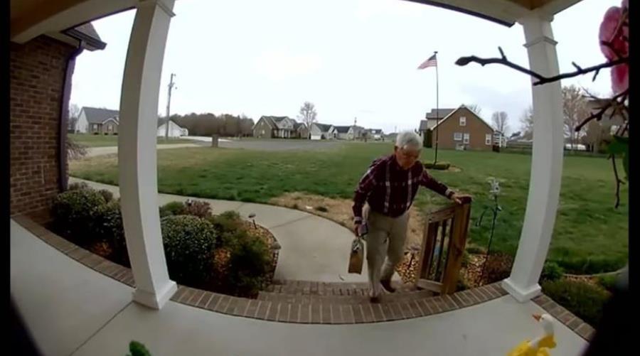 5426505810323136 dianomeas