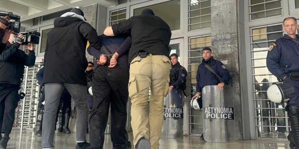 5427361574098913 cats