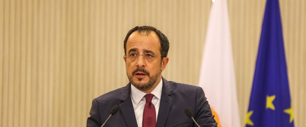 5427455045900687 cats