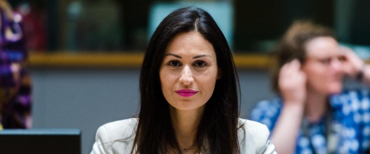 5429199773736278 cats