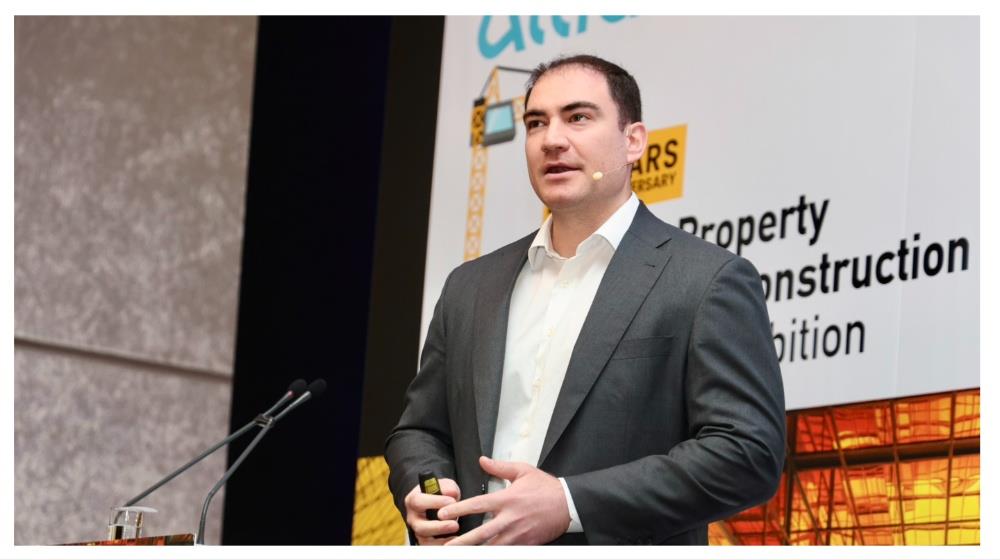 5429749557715271 MixCollage-17-Mar-2026-10-31-AM-8153