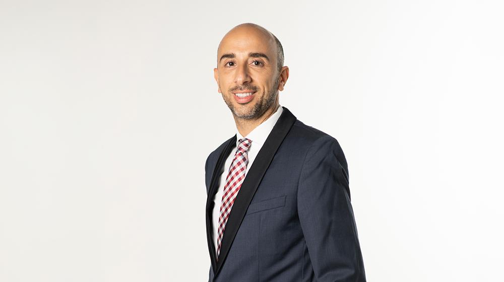 5429889021995450 yangos hadjigiannis