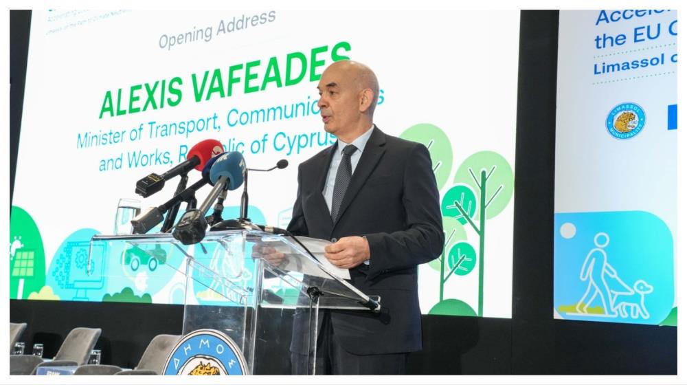 5431559741191164 MixCollage-19-Mar-2026-12-46-PM-2839