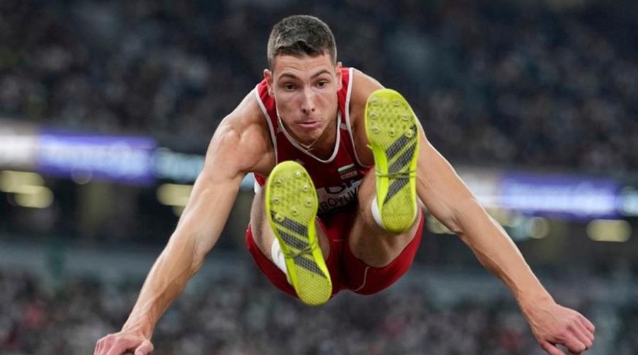 Μπόζινταρ Σαραμπογιούκοφ: Το «τέρας της φύσης» που «απειλεί» τον Μίλτο Τεντόγλου και διαπρέπει σε μήκος, τριπλούν και ύψος