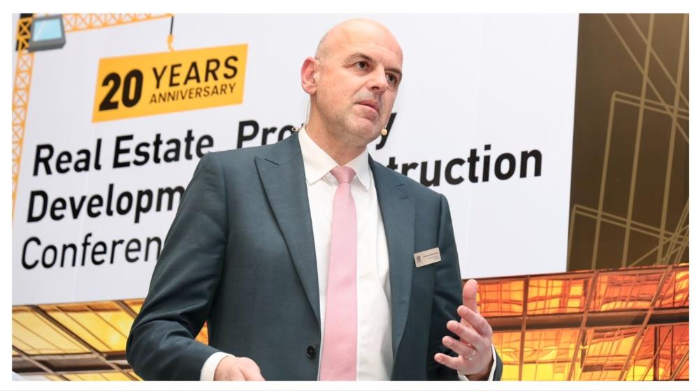 5429888540972271 MixCollage-17-Mar-2026-02-17-PM-9692