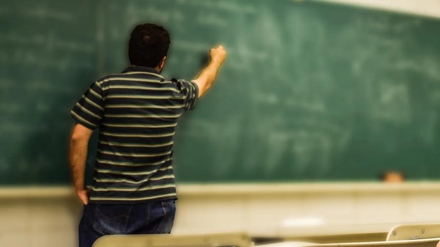 5435100387173361 KATHGHTHS-TAXH-SXOLEIO-PINAKAS