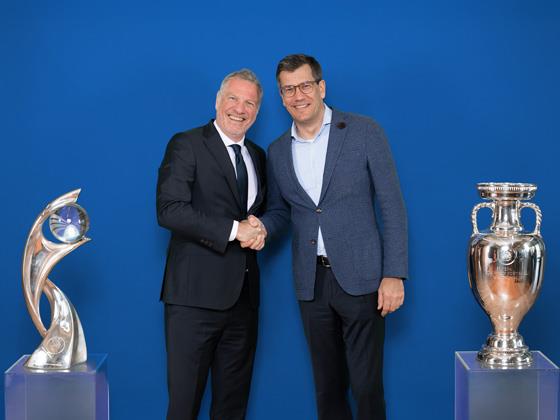 5435201883611070 560x420