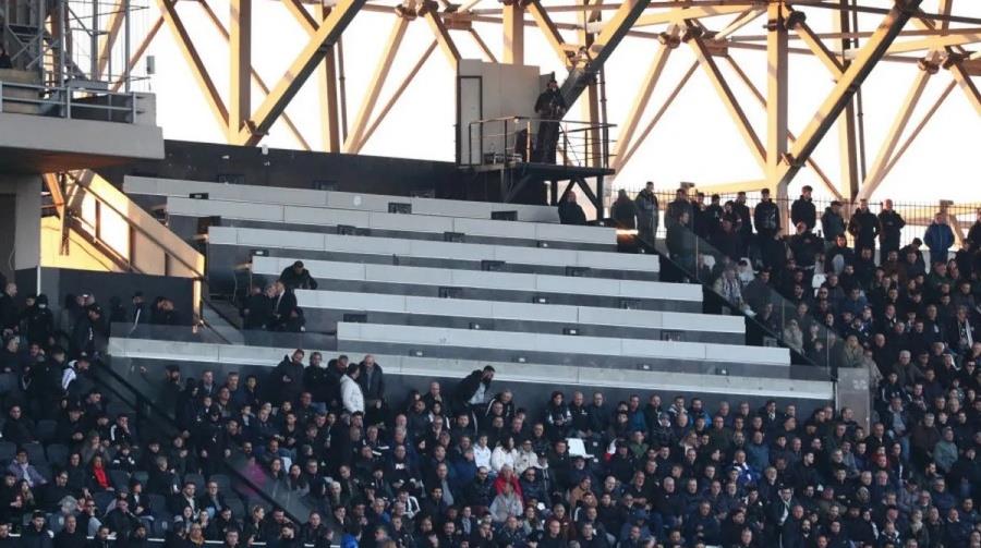 Αυτή είναι η ποινή της ΔΕΑΒ στον Δικέφαλο για το ντου των οπαδών στα δημοσιογραφικά της Τούμπας
