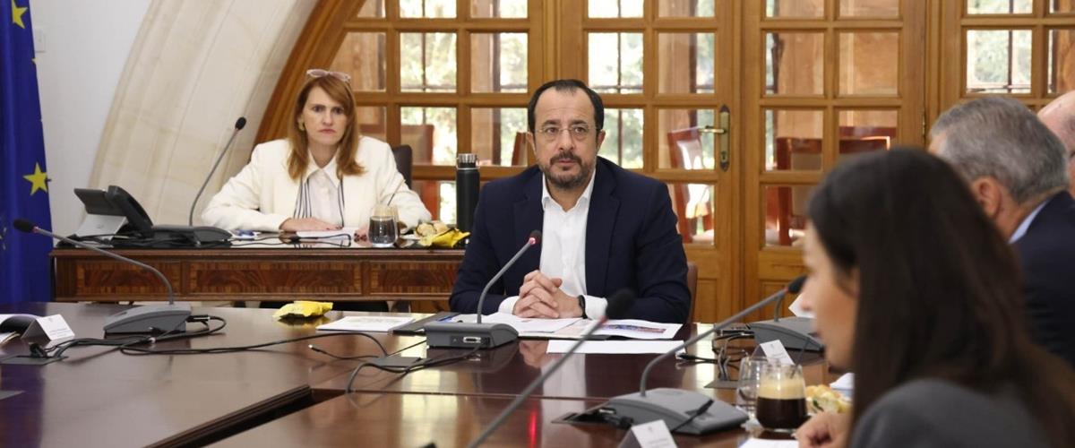 5436814406780709 cats