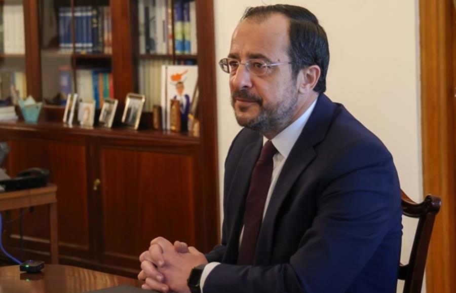 5437556009428470 cats