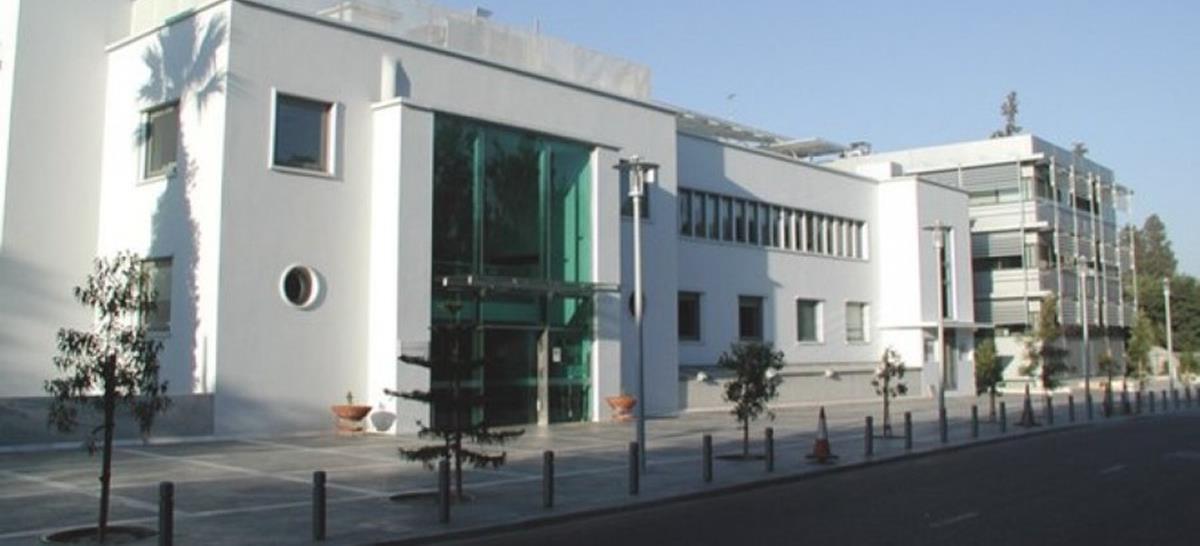 5438455378081575 cats