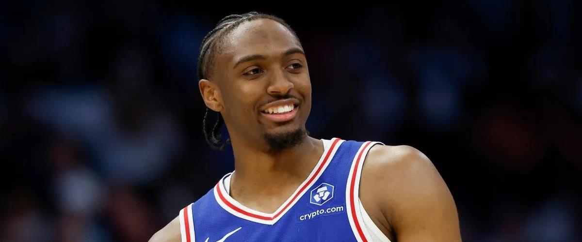 Οι Σίξερς έκαναν την ανατροπή και πήραν το διπλό κόντρα στους Χόρνετς