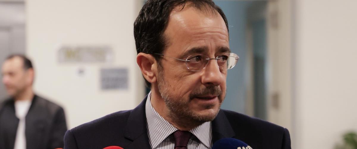 &Sigma;&tau;&eta;&nu; &Alpha;ί&gamma;&upsilon;&pi;&tau;&omicron; &omicron; &Pi;&rho;ό&epsilon;&delta;&rho;&omicron;&sigmaf; &gamma;&iota;&alpha; &upsilon;&pi;&omicron;&gamma;&rho;&alpha;&phi;έ&sigmaf; &gamma;&iota;&alpha; &epsilon;&nu;&epsilon;&rho;&gamma;&epsilon;&iota;&alpha;&kappa;ά &theta;έ&mu;&alpha;&tau;&alpha;-&laquo;&Sigma;&tau;ό&chi;&omicron;&sigmaf; &nu;&alpha; έ&chi;&omicron;&upsilon;&mu;&epsilon; &pi;ώ&lambda;&eta;&sigma;&eta; &kappa;&upsilon;&pi;&rho;&iota;&alpha;&kappa;&omicron;ύ &phi;&upsilon;&sigma;&iota;&kappa;&omicron;ύ &alpha;&epsilon;&rho;ί&omicron;&upsilon; &tau;&omicron; 2027-2028&raquo;