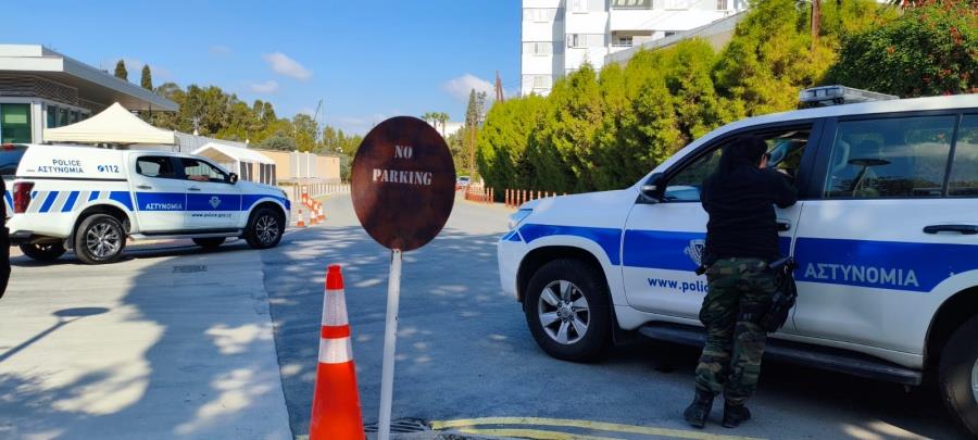 5440913301929425 ameirkaniki-presveia-ypopto-antikeimeno