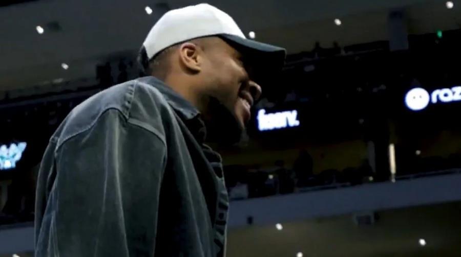 5442702381378829 giannis2-1200x800