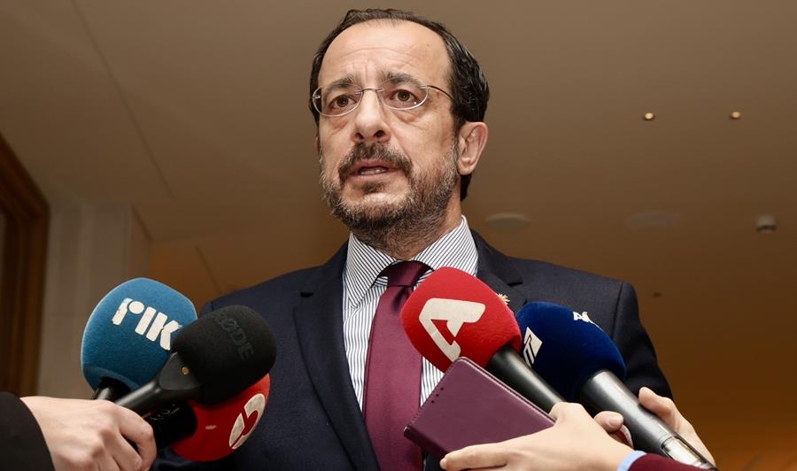 5448784129333452 cats