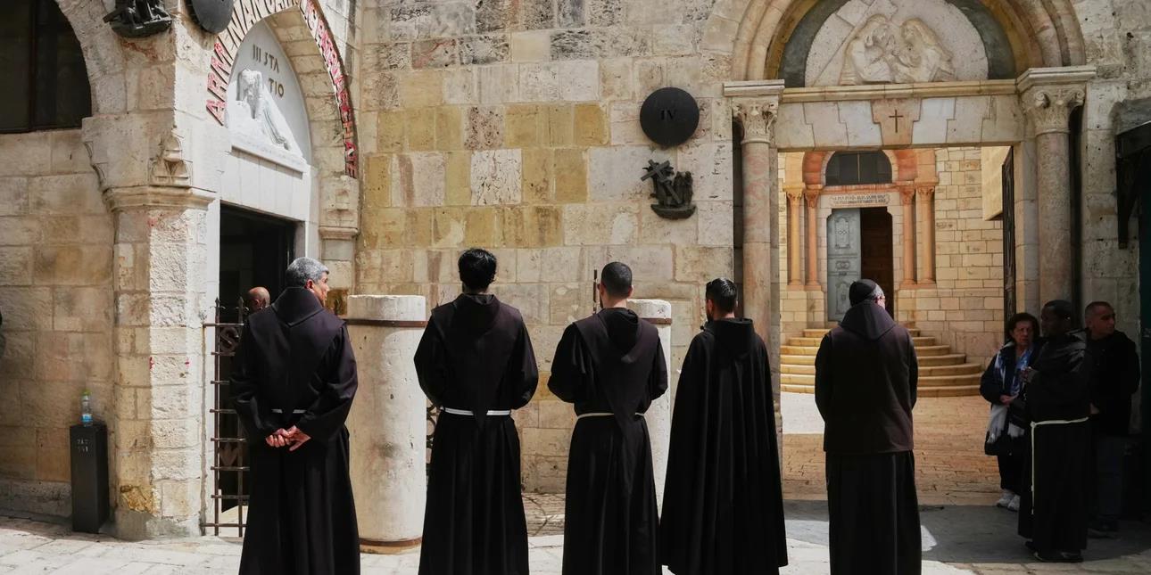 5449510380078131 image