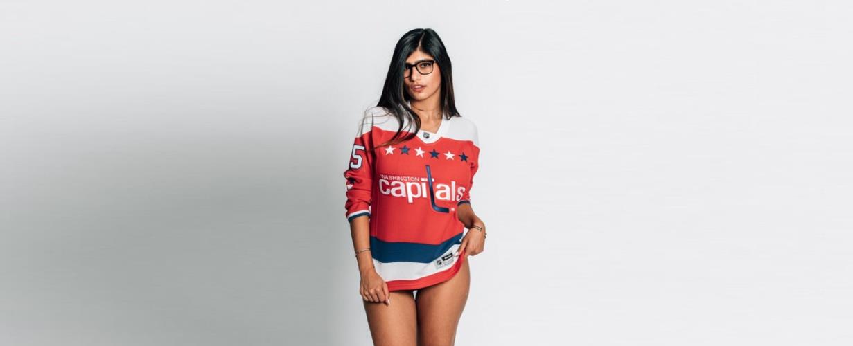 5449692267467517 MIA KHALIFA 1