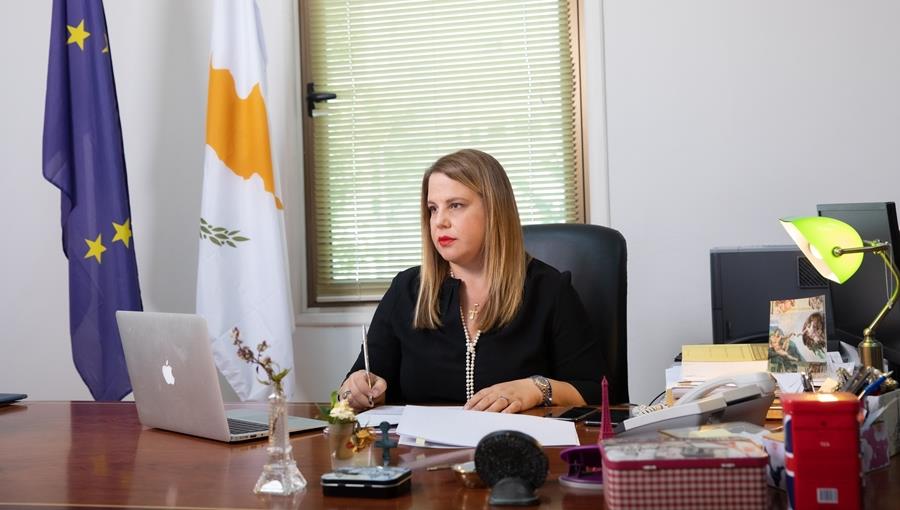 5449765459096356 cats