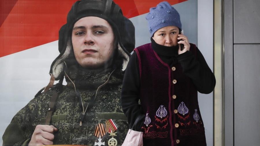 5454342944873786 27949530