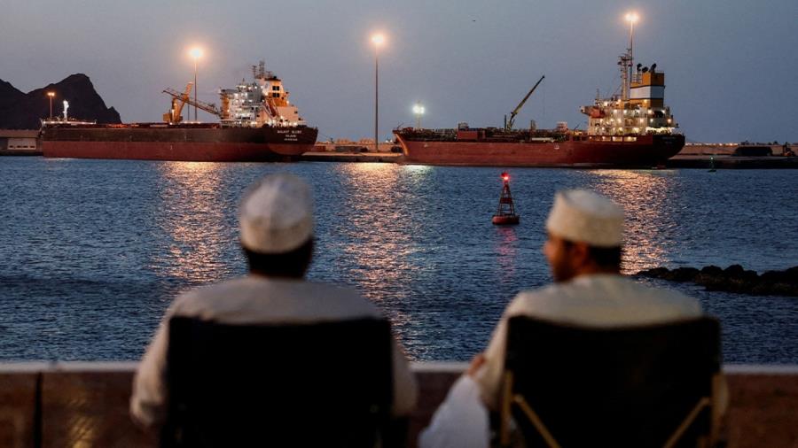 5455573881962155 xrwma-strait-of-hormuz