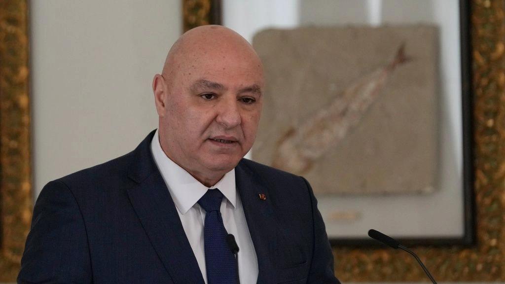 5456918959094595 image