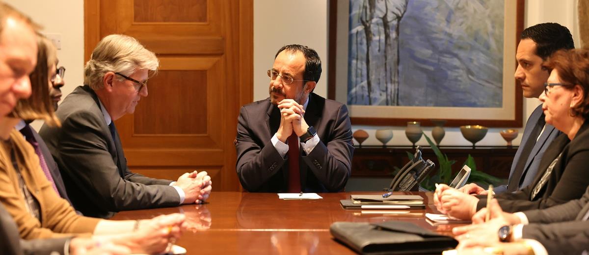 Κλειδώνει η νέα συνάντηση Χριστοδουλίδη με Ερχιουρμάν, εμφανής δυσφορία για παραπομπή πρωτοβουλίας Γκουτέρες τον Ιούλη-«Έτοιμοι και αύριο»