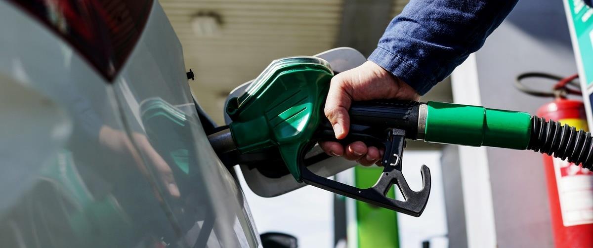 5461072144635145 oil-car