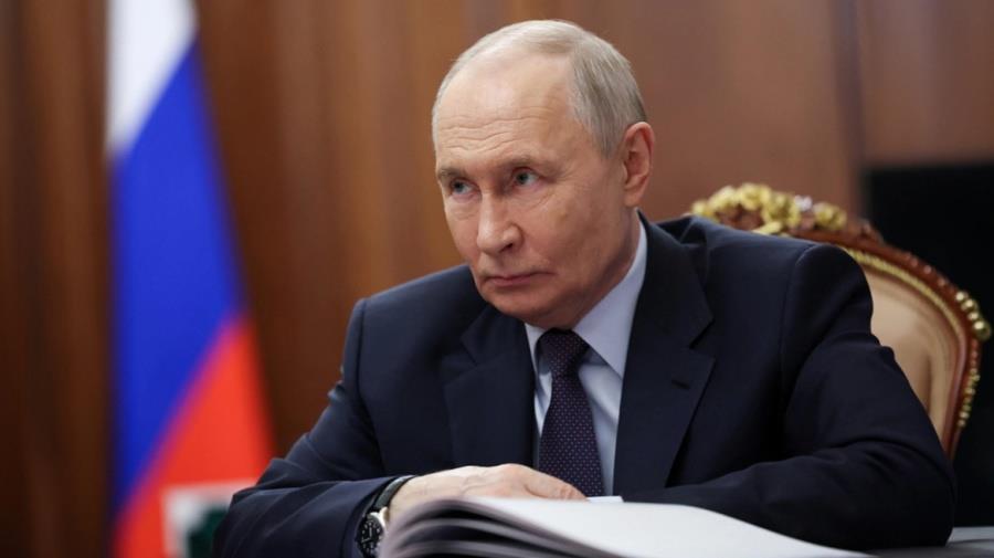 5465030117125847 putin-mak