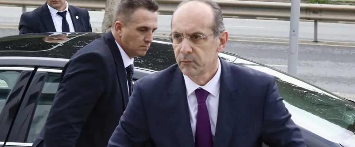 5465363875499621 cache 1300x500 Analog medium 1364091 641413 25 12 10 105135