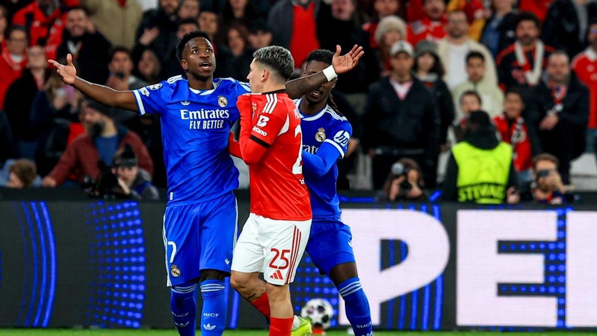 Οι παίκτες που καλύπτουν το στόμα τους θα τιμωρούνται με αποβολή στο Μουντιάλ